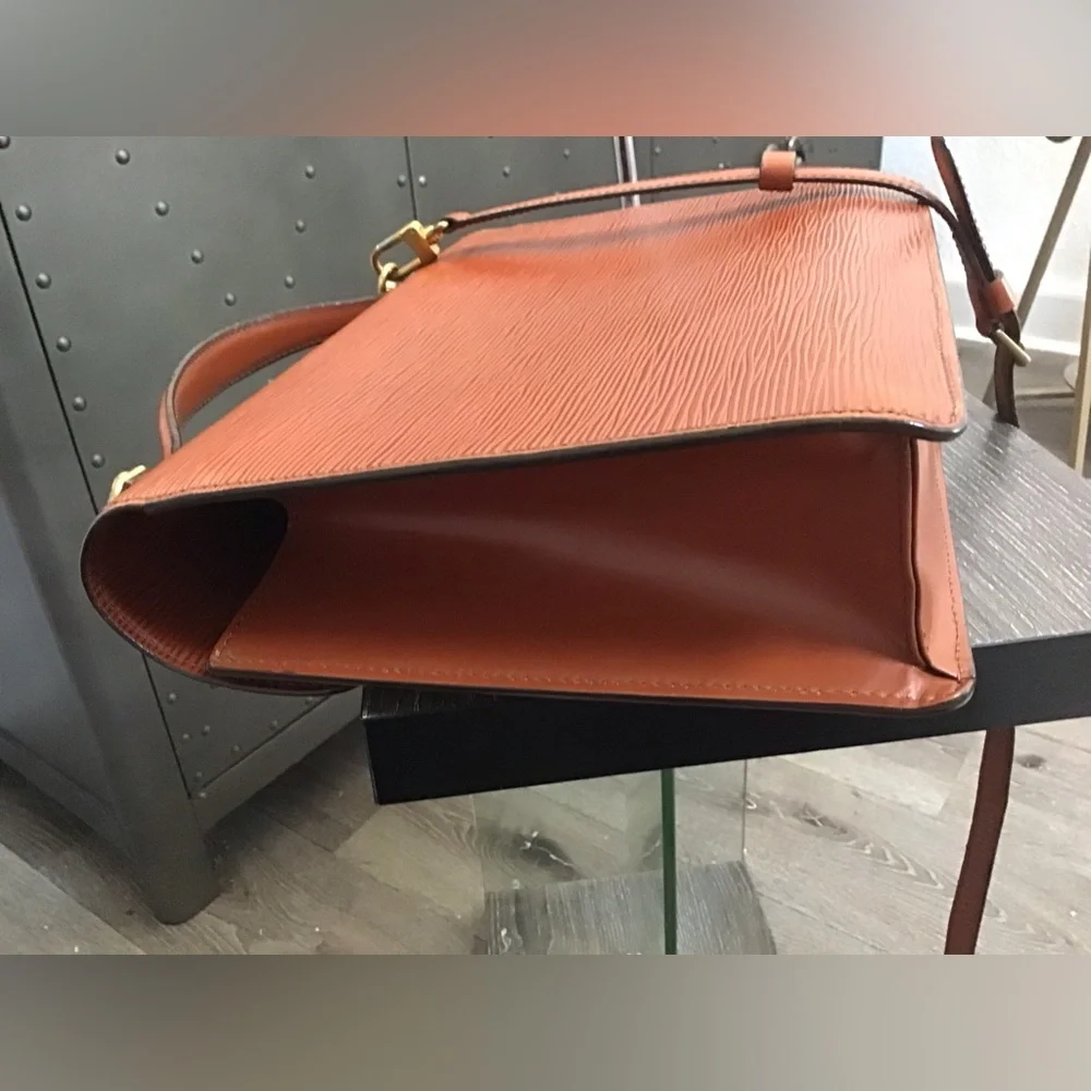 Louis Vuitton Monceau Epi 2 way bag